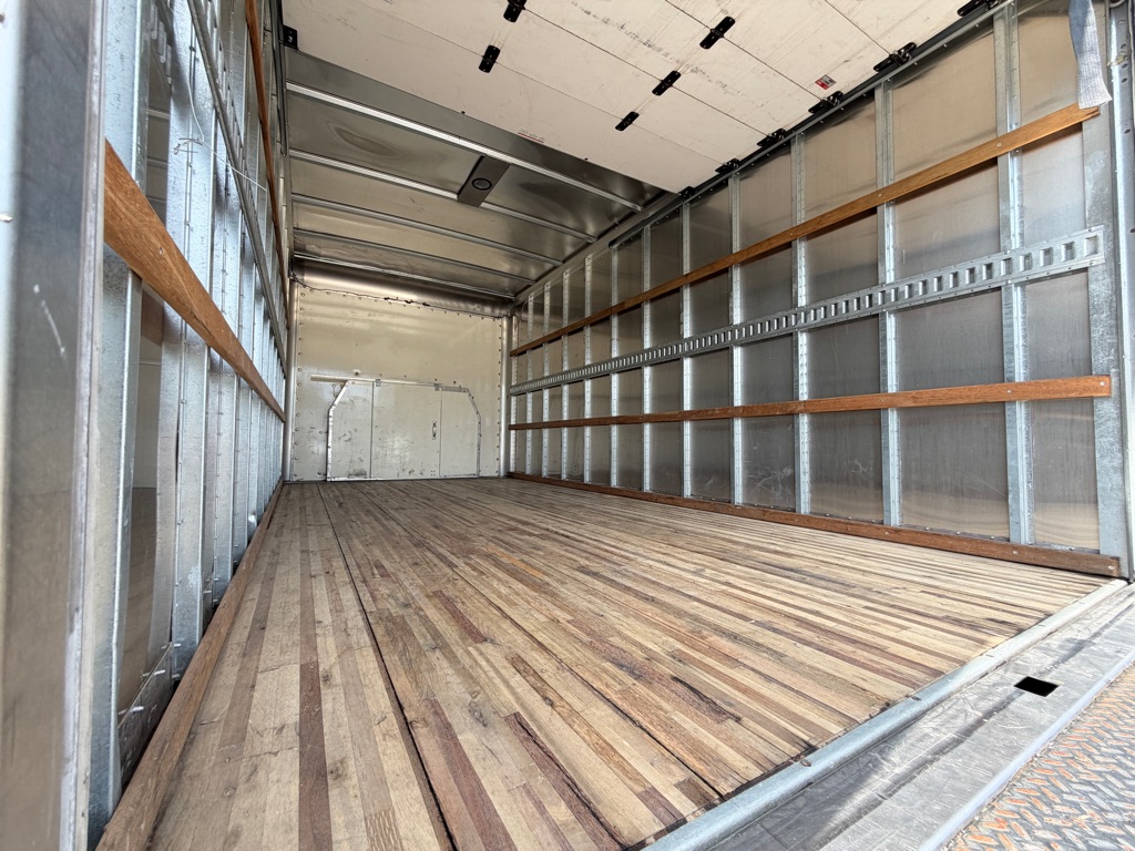 2024 Ford Econoline E-450 Super Duty 16ft Box Truck