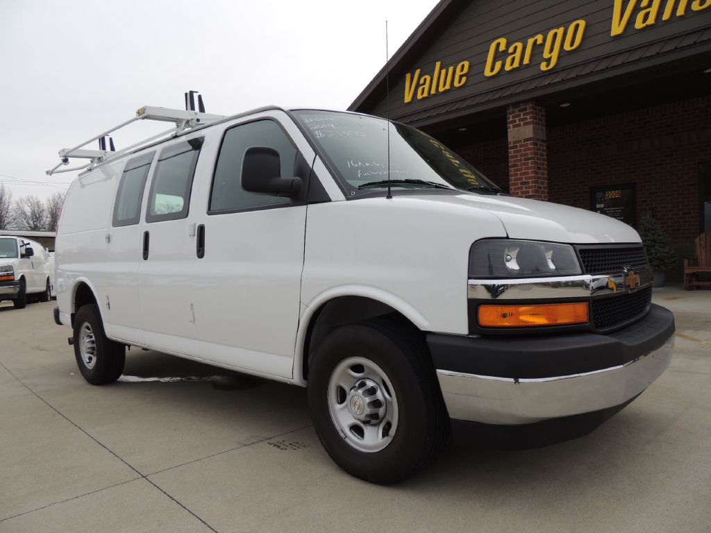 CARGO VAN Commercial Vehicles in White House, TN