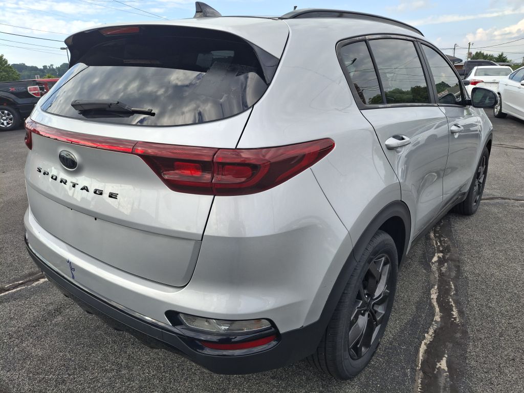 Photo 7 of this KIA SPORTAGE