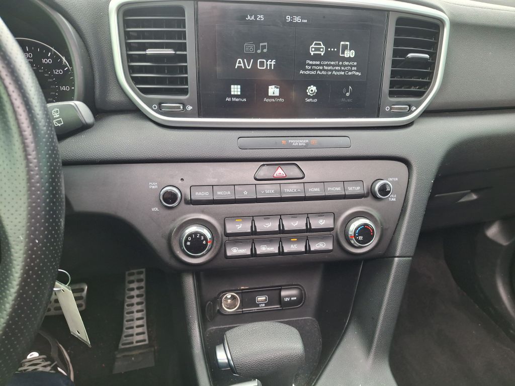Photo 18 of this KIA SPORTAGE
