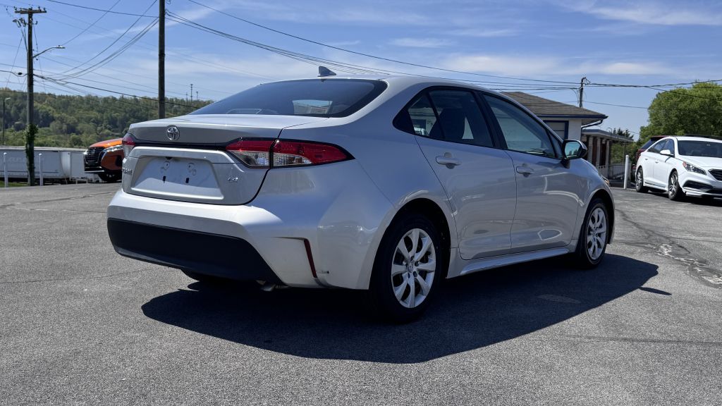 Photo 7 of this TOYOTA COROLLA