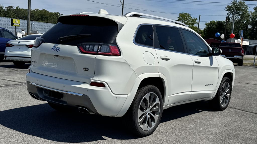 Photo 3 of this JEEP CHEROKEE