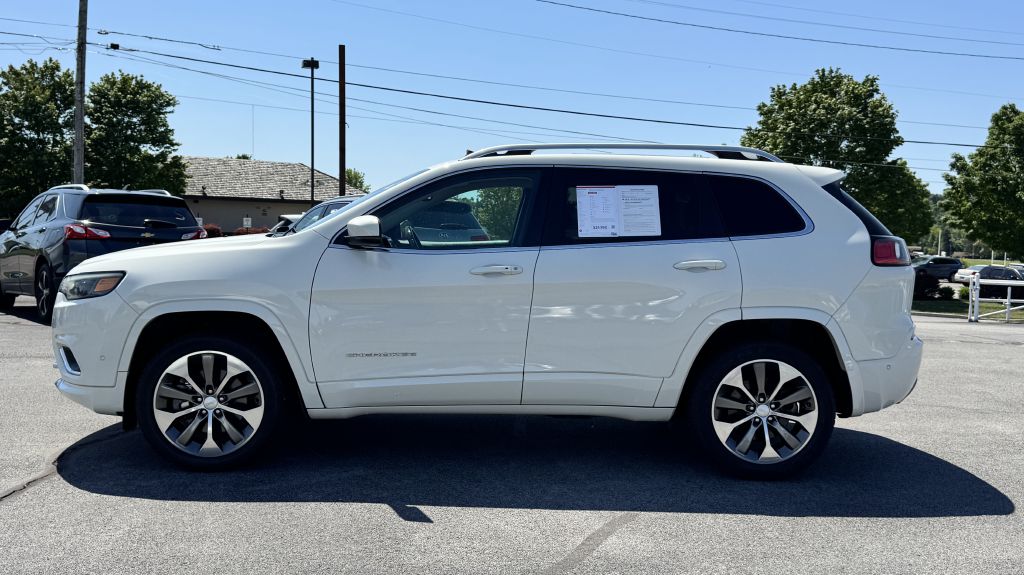 Photo 7 of this JEEP CHEROKEE