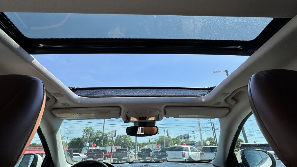 Photo 17 of this JEEP CHEROKEE
