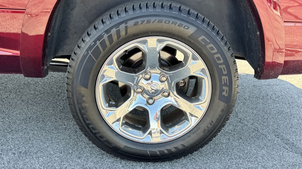 Photo 7 of this RAM 1500
