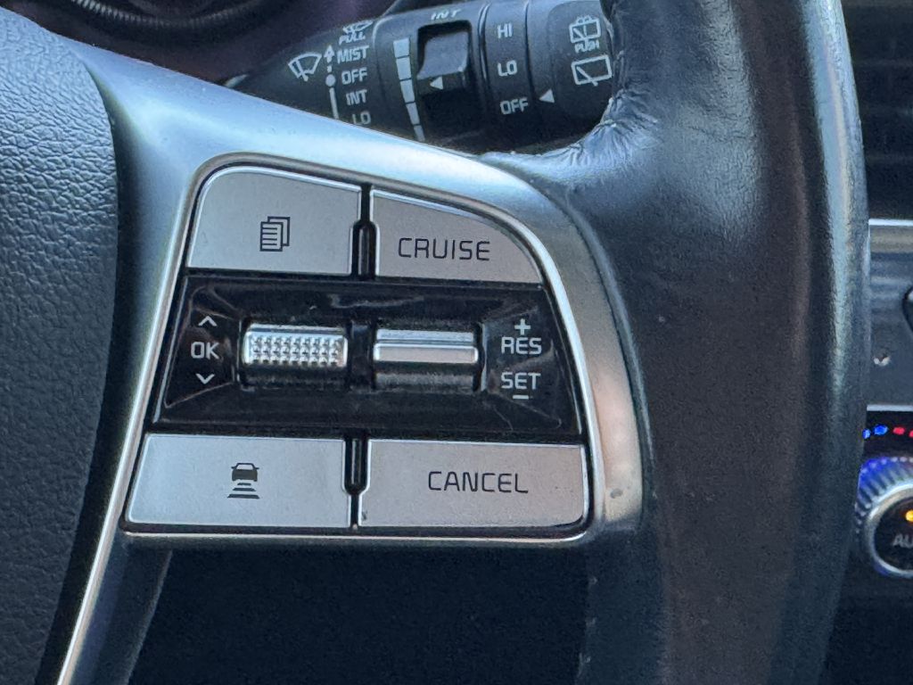 Photo 25 of this KIA TELLURIDE
