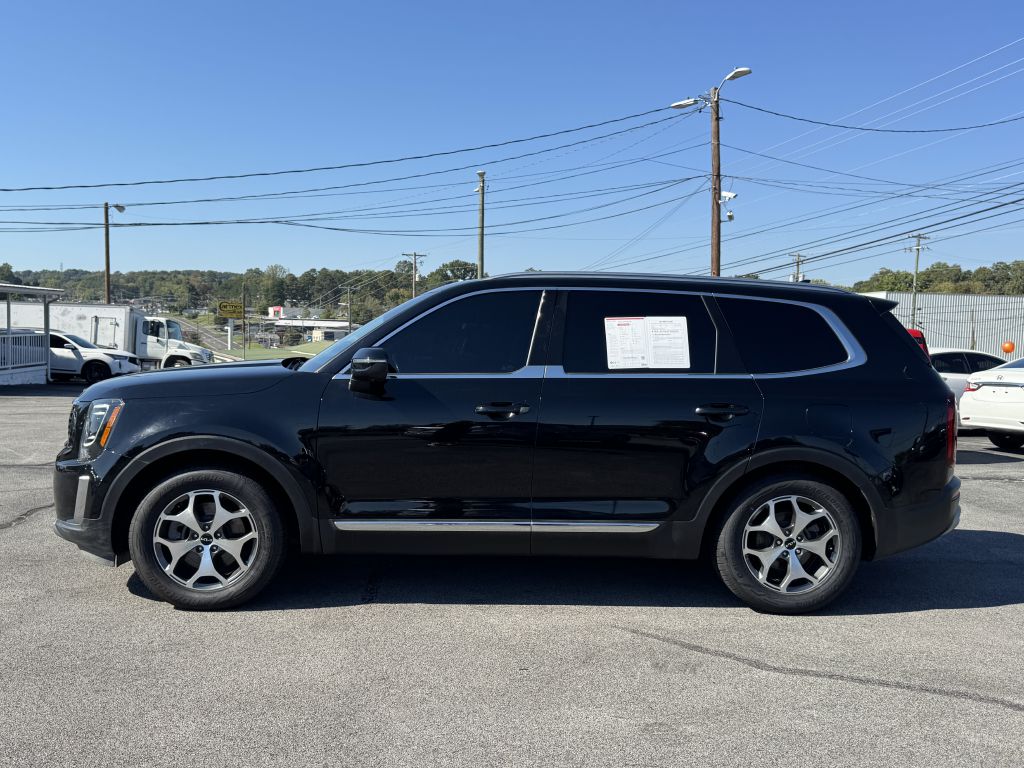 Photo 4 of this KIA TELLURIDE