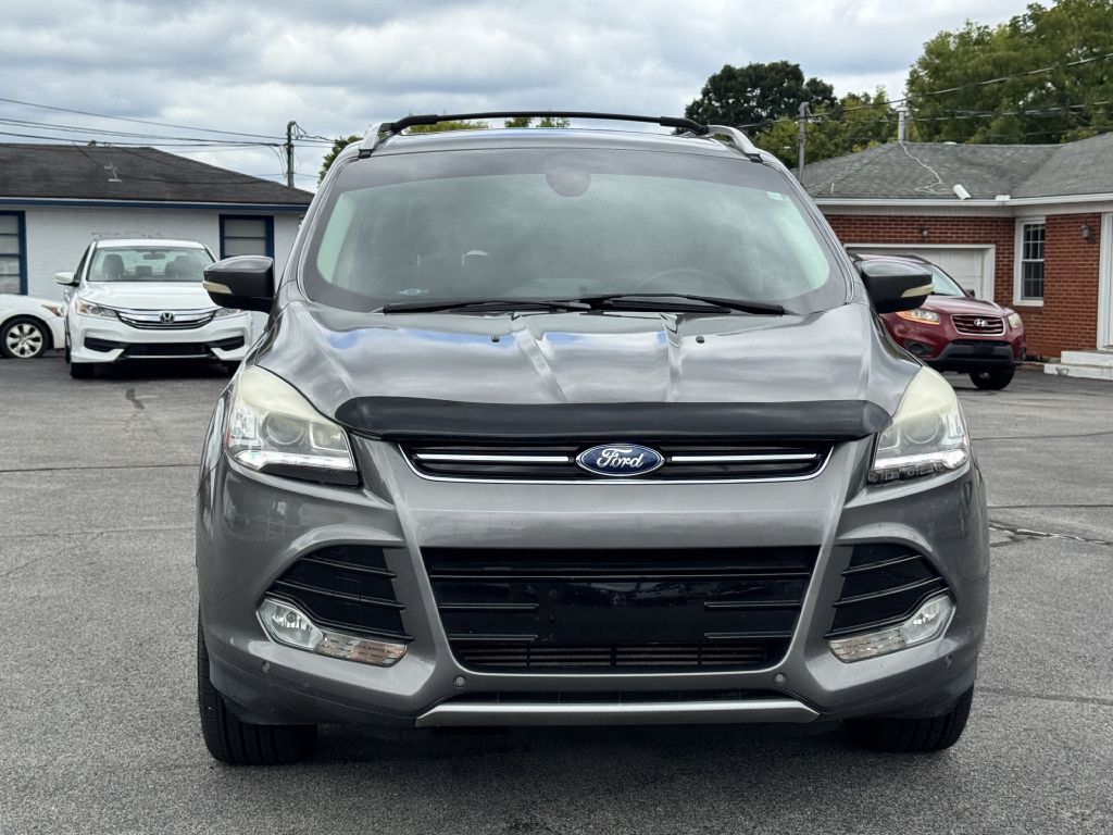 Photo 2 of this FORD ESCAPE