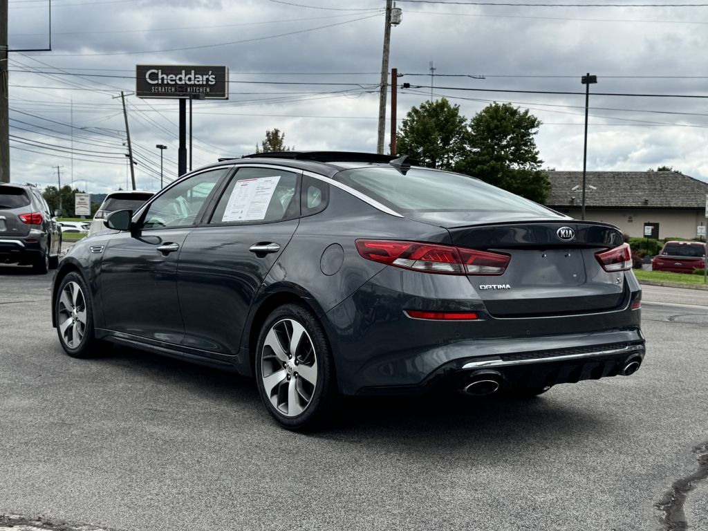 Photo 5 of this KIA OPTIMA