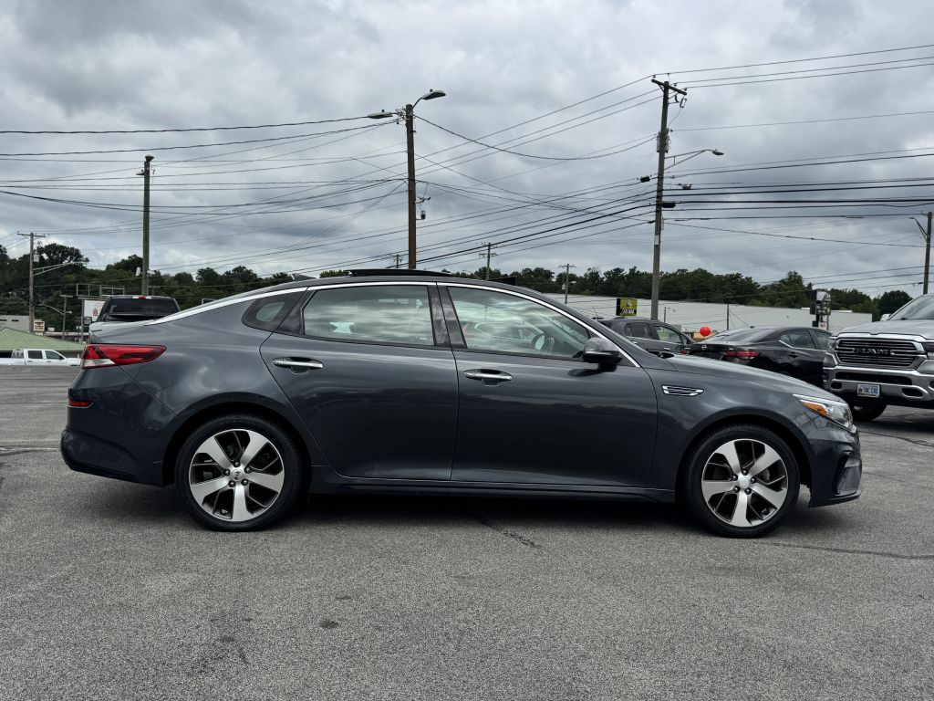 Photo 8 of this KIA OPTIMA