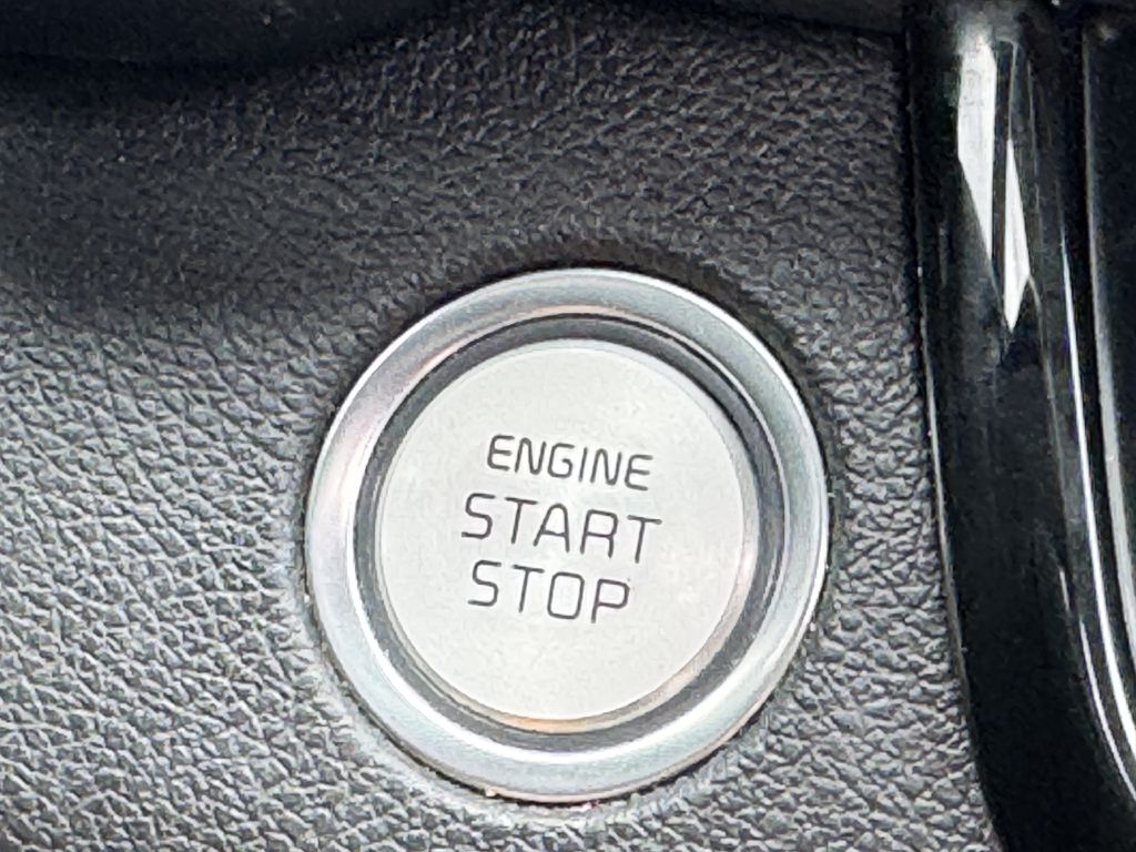 Photo 22 of this KIA OPTIMA