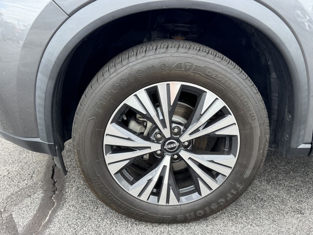 Photo 10 of this NISSAN ROGUE