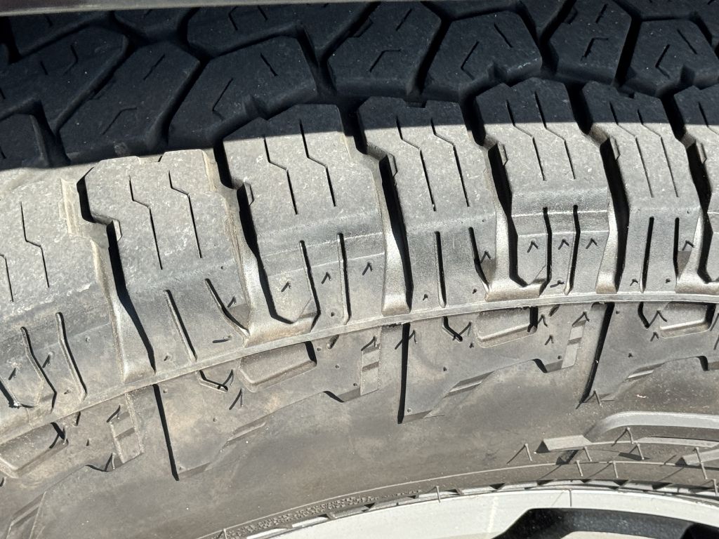 Photo 13 of this TOYOTA 4RUNNER