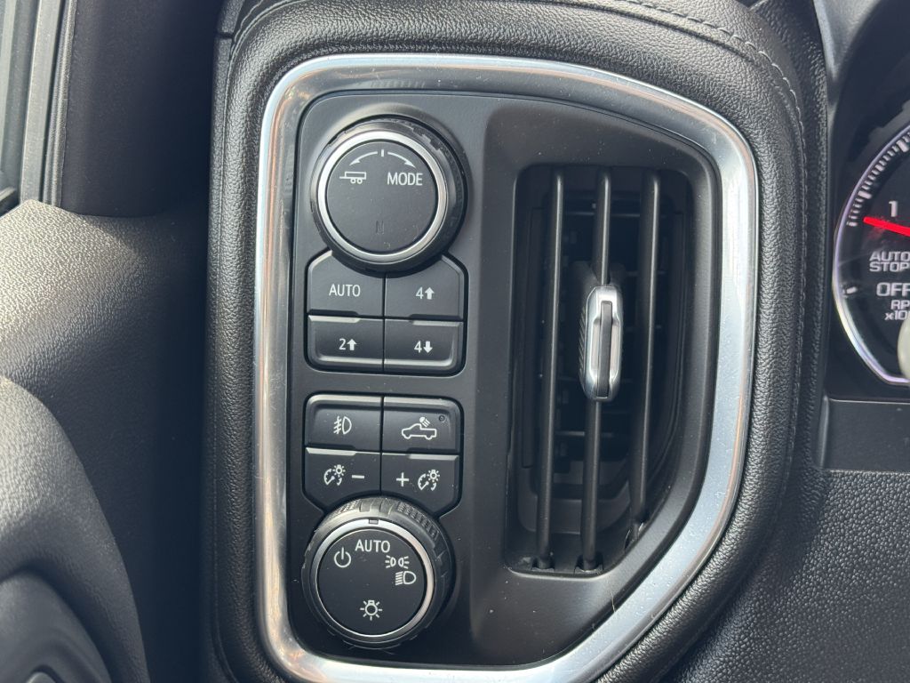 Photo 20 of this CHEVROLET SILVERADO 1500