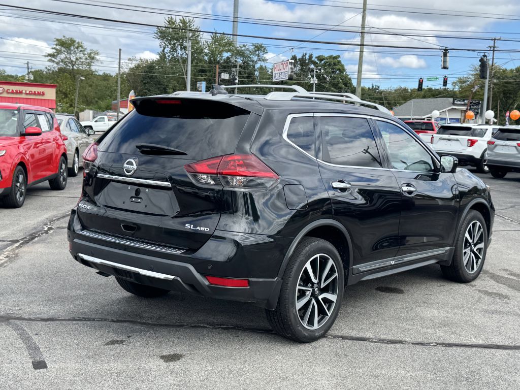 Photo 7 of this NISSAN ROGUE