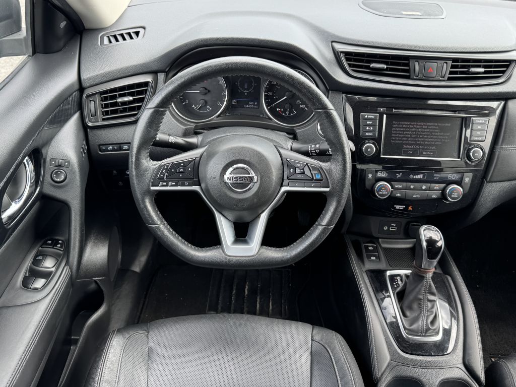 Photo 14 of this NISSAN ROGUE