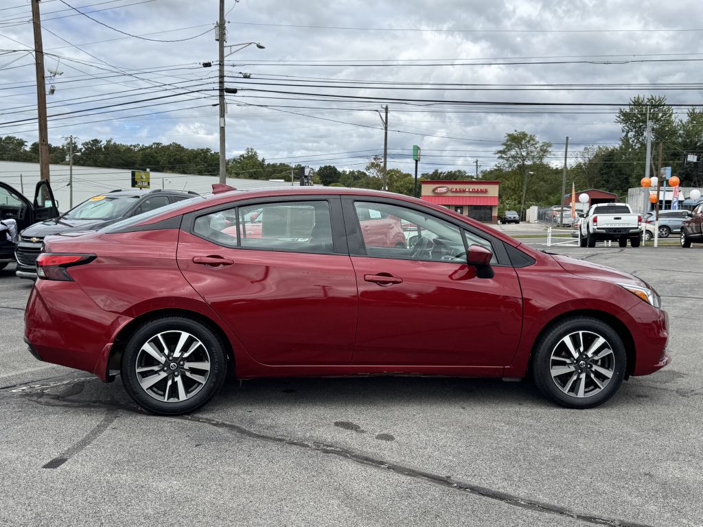 Photo 8 of this NISSAN VERSA