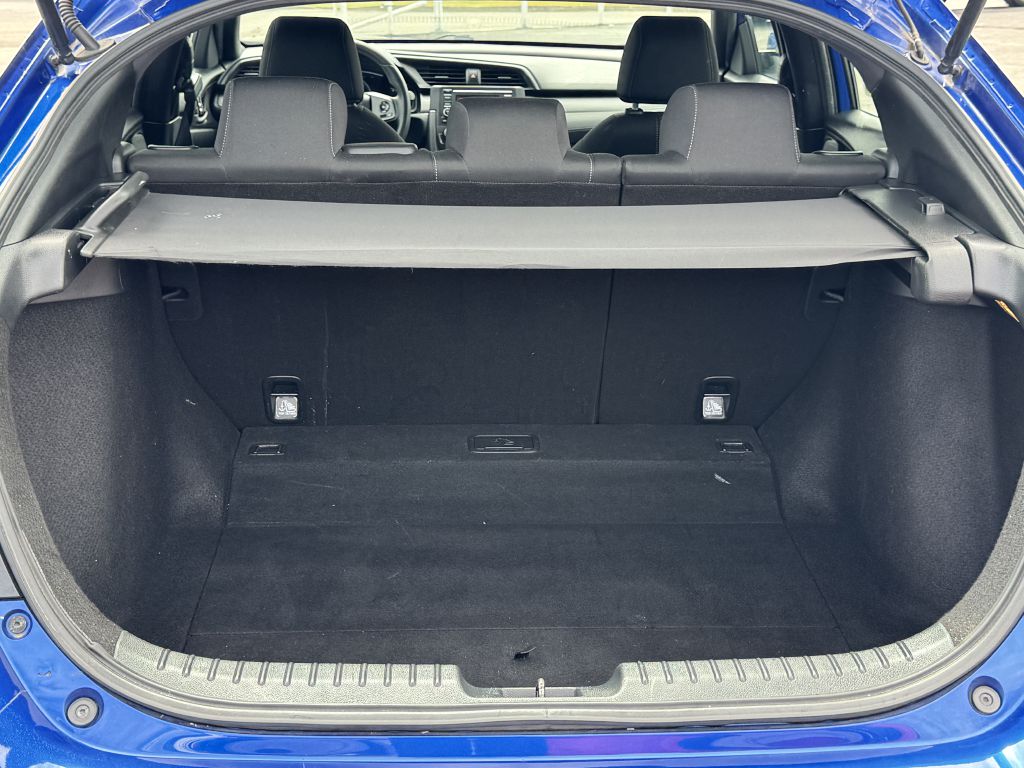 Photo 7 of this HONDA CIVIC