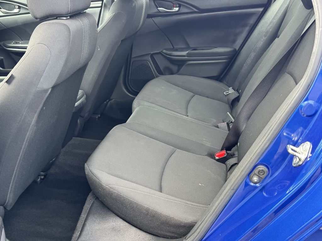 Photo 12 of this HONDA CIVIC