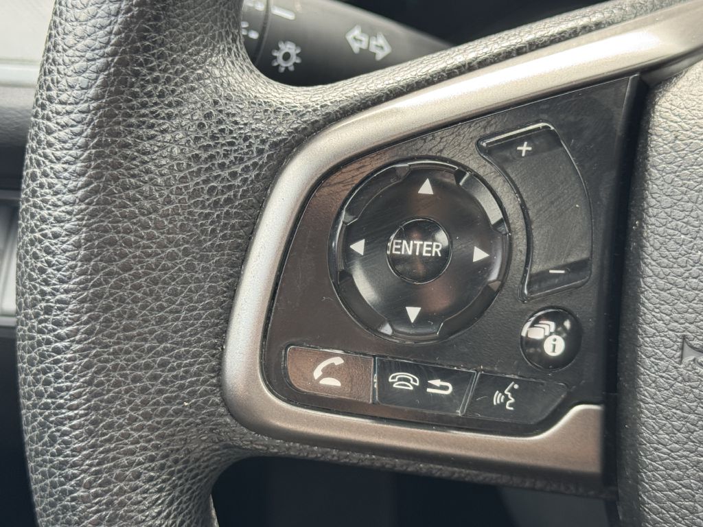 Photo 17 of this HONDA CIVIC
