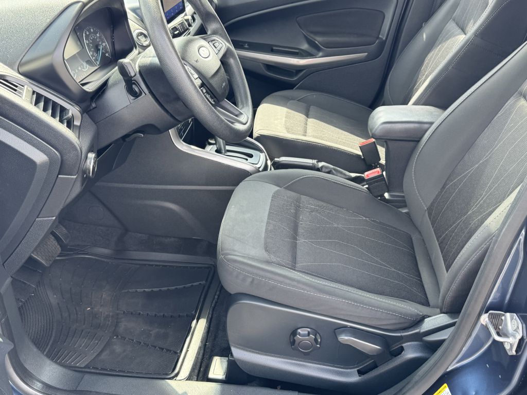 Photo 13 of this FORD ECOSPORT