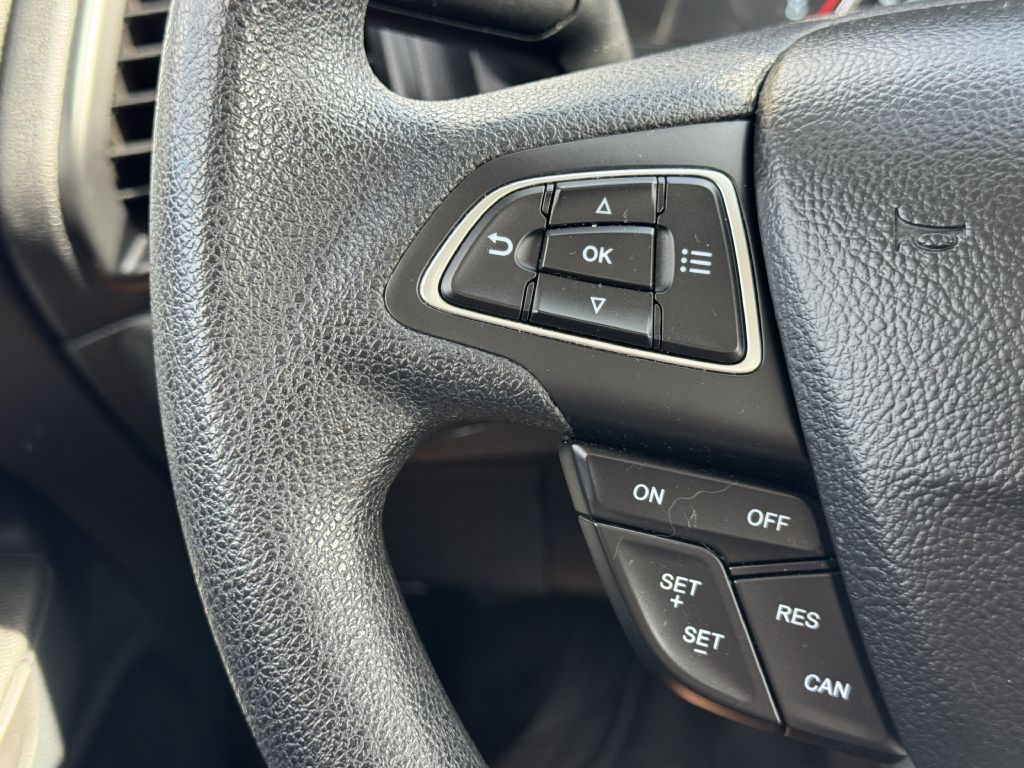 Photo 19 of this FORD ECOSPORT