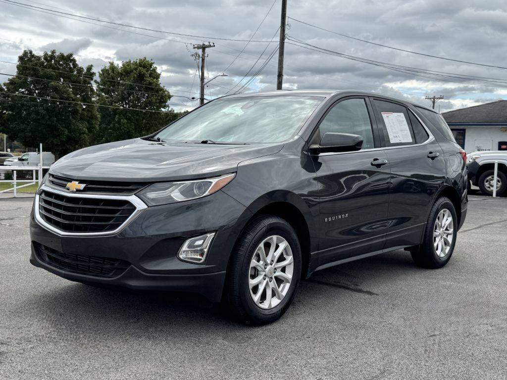 Photo 3 of this CHEVROLET EQUINOX