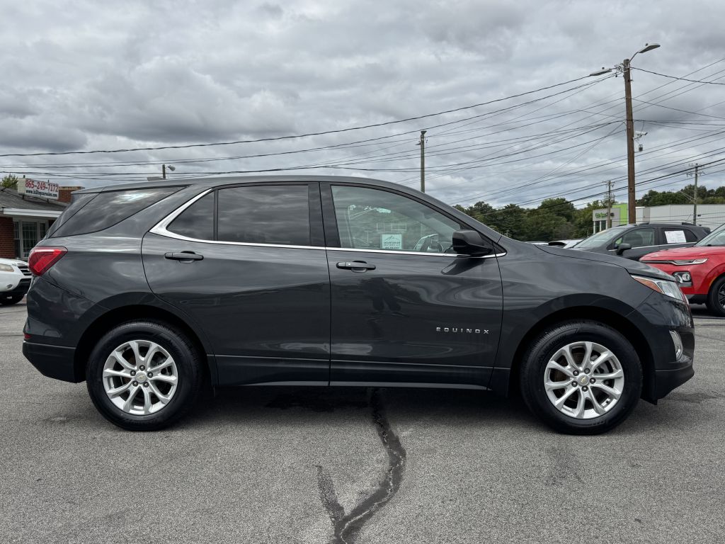Photo 9 of this CHEVROLET EQUINOX