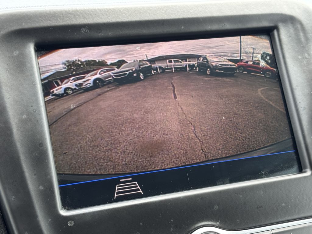 Photo 16 of this CHEVROLET EQUINOX