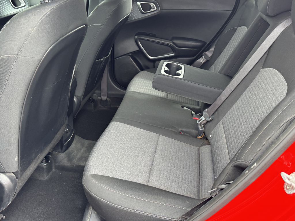 Photo 10 of this KIA SOUL