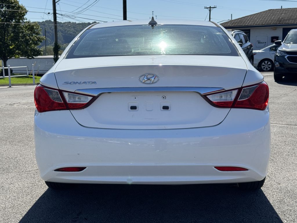 Photo 6 of this HYUNDAI SONATA