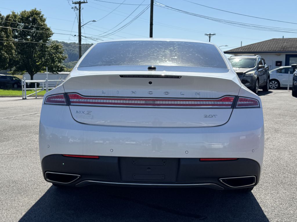 Photo 6 of this LINCOLN MKZ