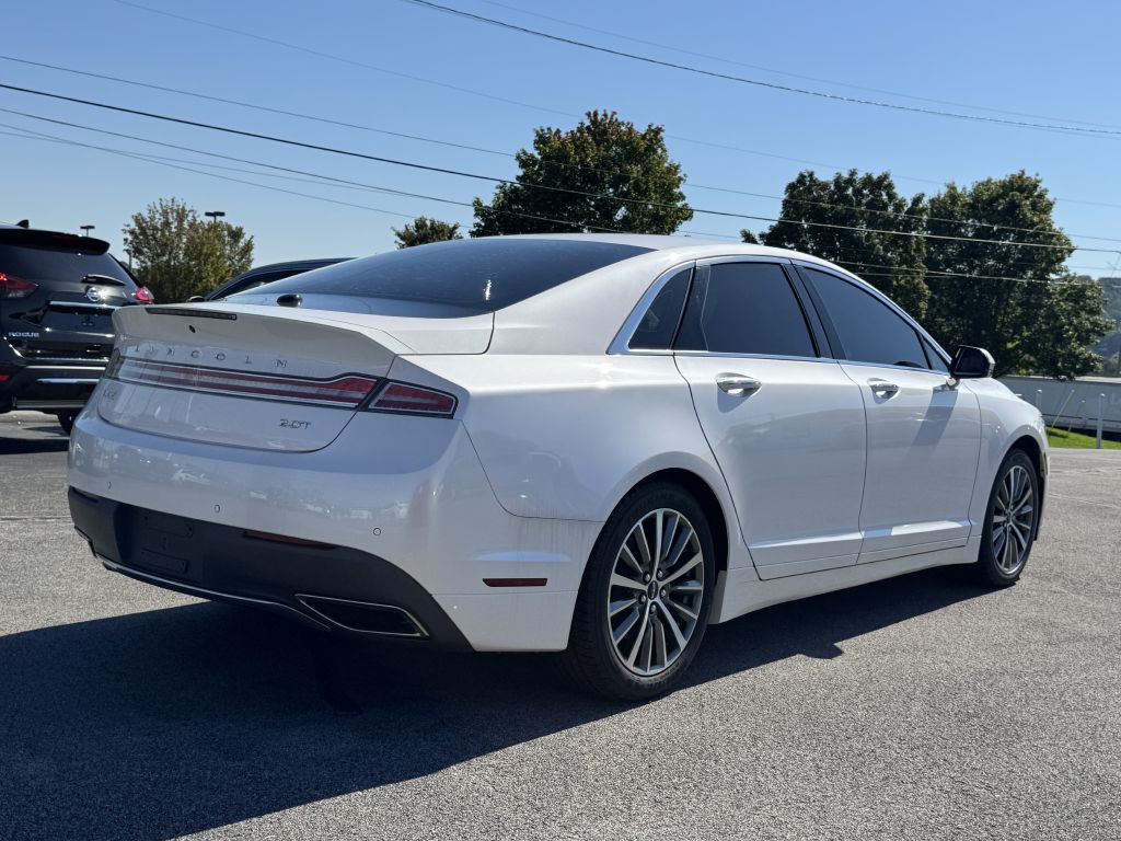 Photo 7 of this LINCOLN MKZ