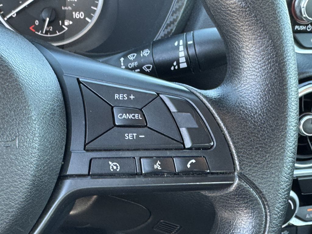 Photo 14 of this NISSAN SENTRA