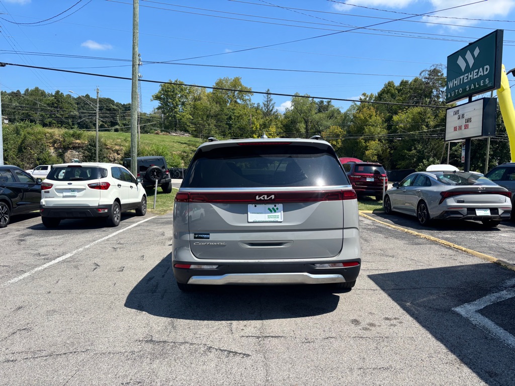 2022 Kia Carnival #6