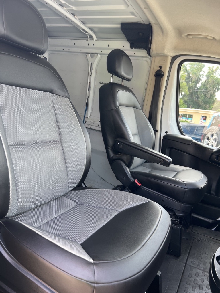 Photo 7 of this RAM PROMASTER 1500