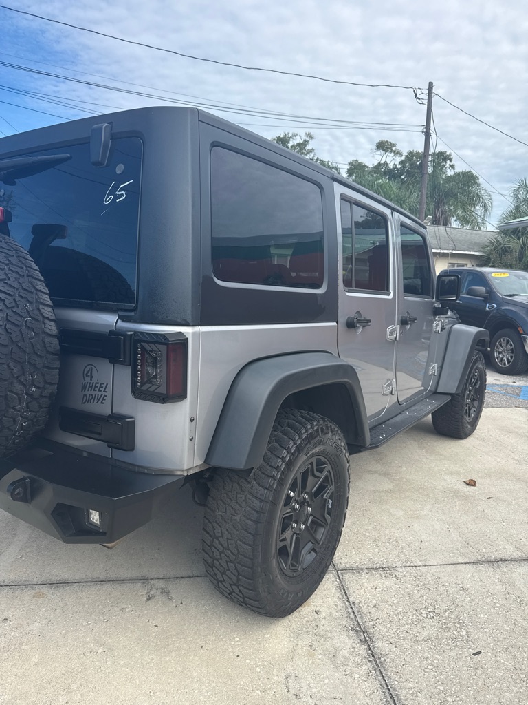 Photo 17 of this JEEP WRANGLER UNLIMI