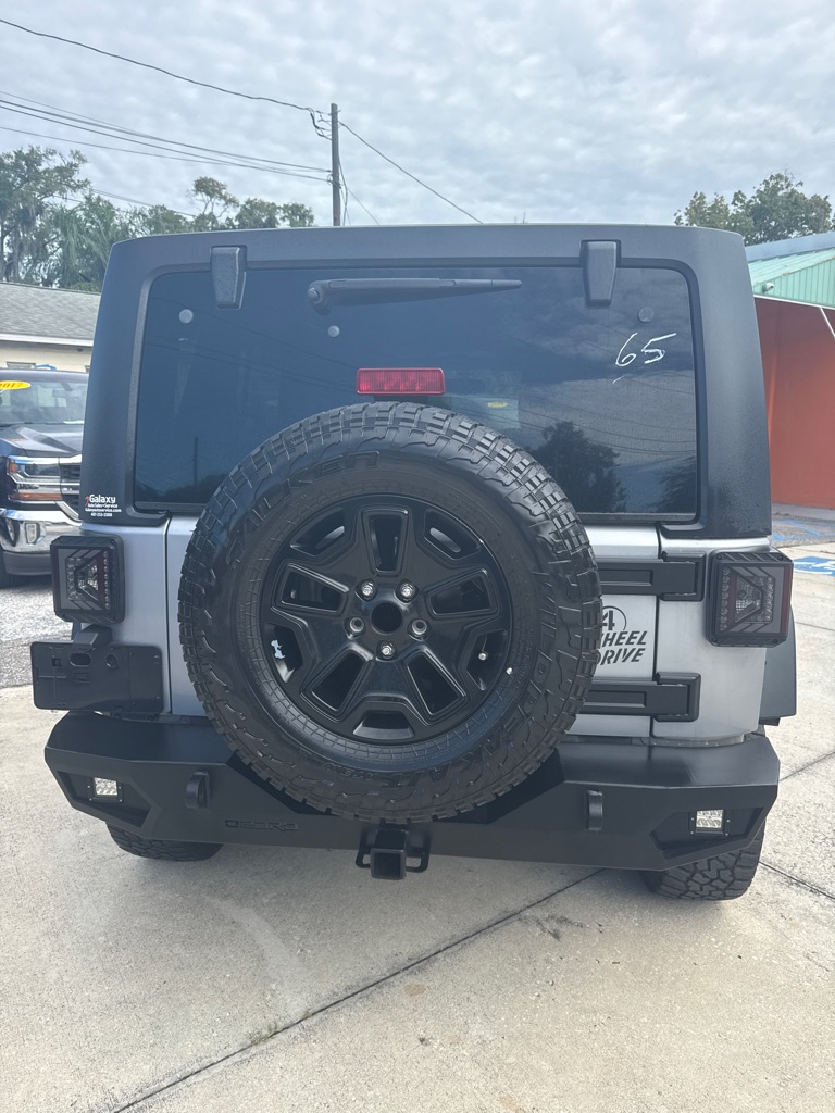 Photo 5 of this JEEP WRANGLER UNLIMI