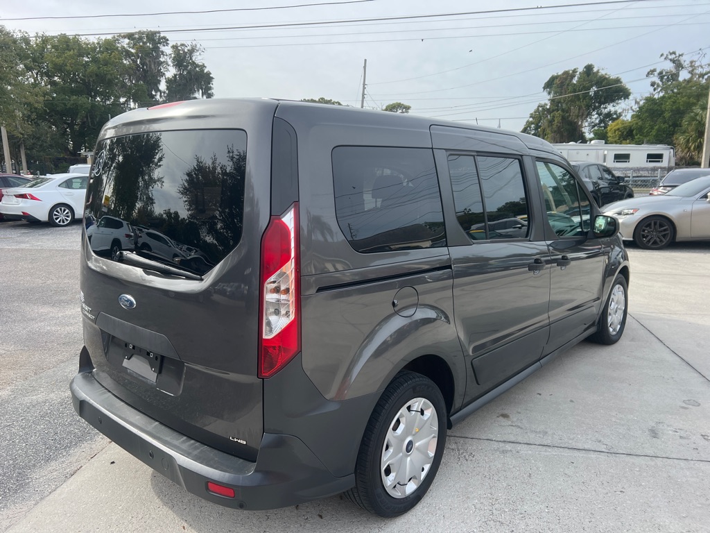 Photo 15 of this FORD TRANSIT CONNECT