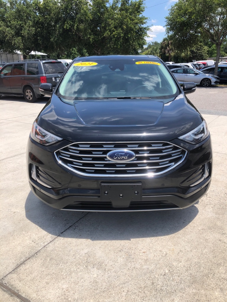 Photo 2 of this FORD EDGE