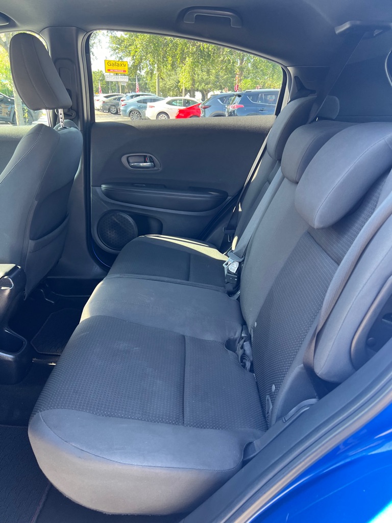 Photo 12 of this HONDA HR-V