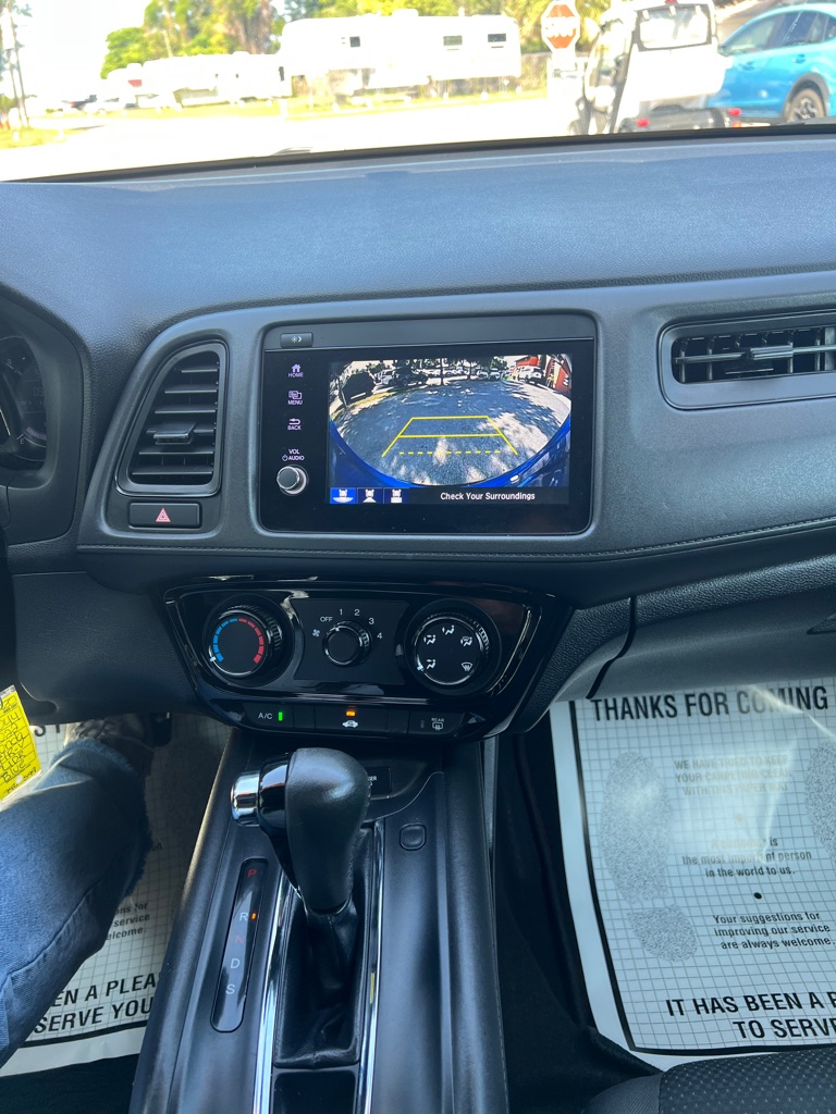 Photo 10 of this HONDA HR-V