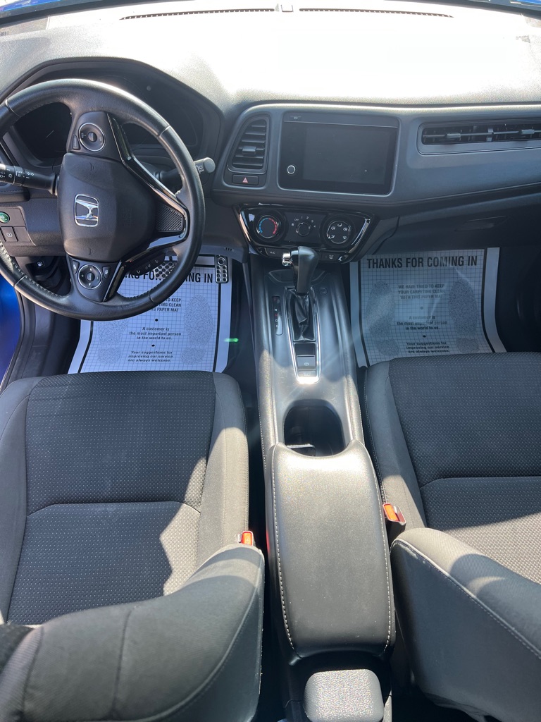 Photo 8 of this HONDA HR-V