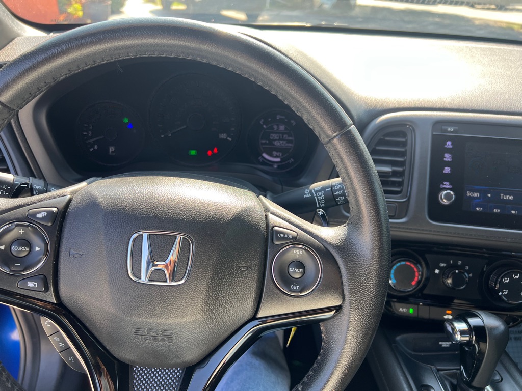 Photo 7 of this HONDA HR-V