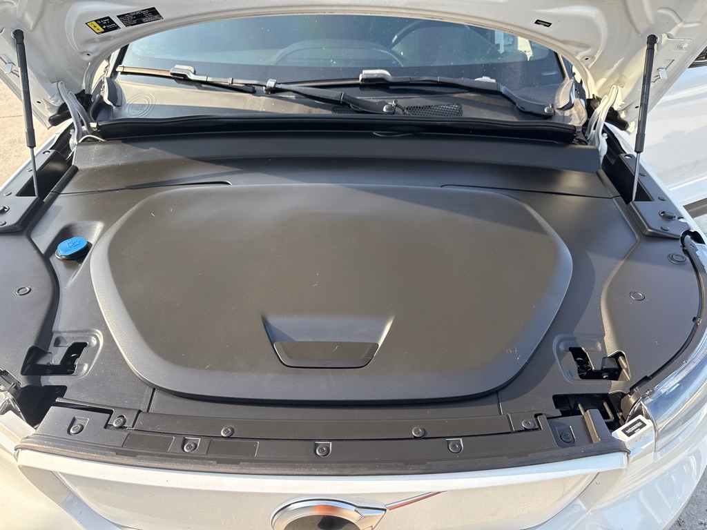 Photo 26 of this VOLVO XC40