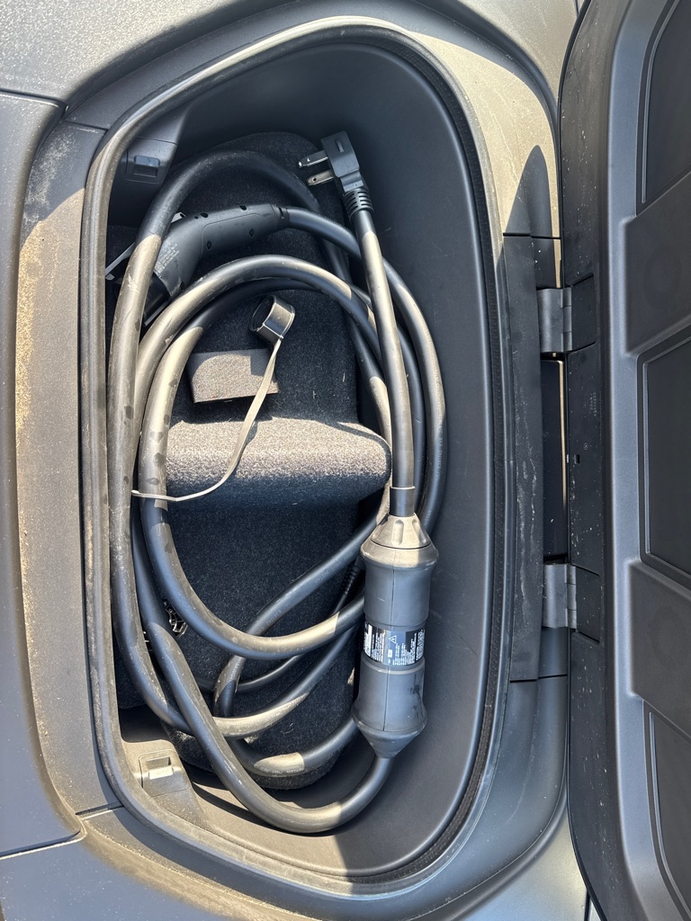 Photo 27 of this VOLVO XC40