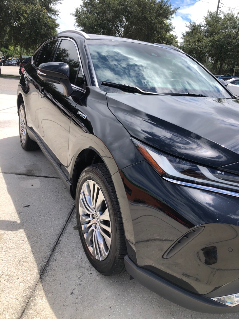 Photo 19 of this TOYOTA VENZA
