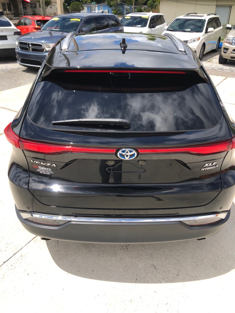 Photo 22 of this TOYOTA VENZA