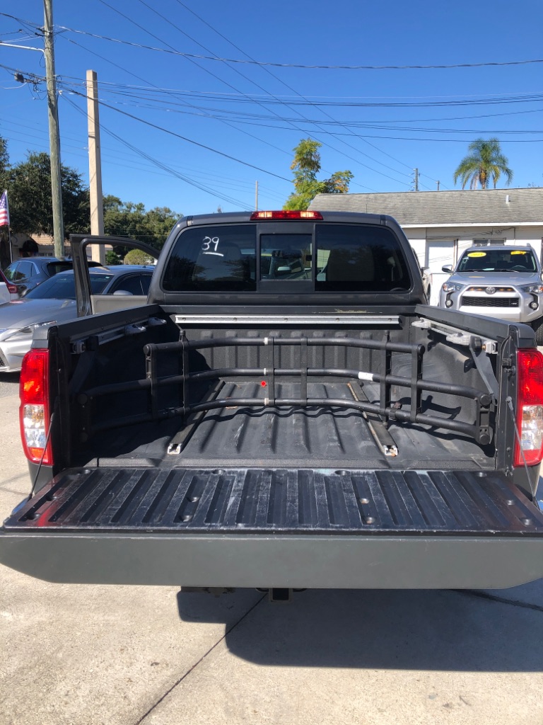 Photo 8 of this NISSAN FRONTIER