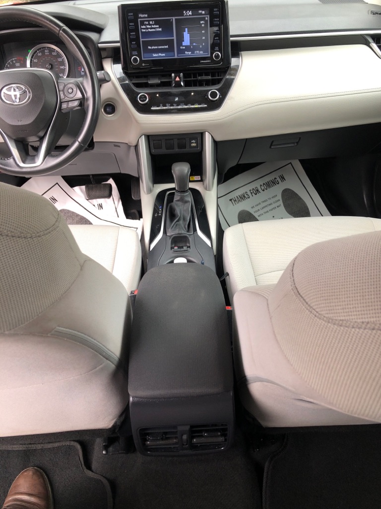 Photo 15 of this TOYOTA COROLLA CROSS